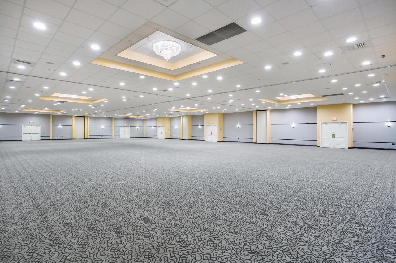 Hotel Aspire And 3*